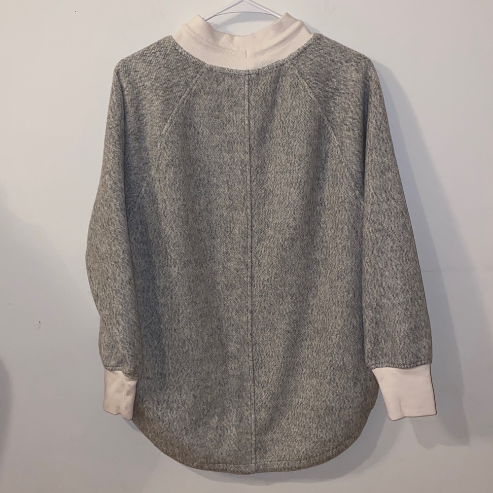 Lou & Grey Soft Knit Pullover in Gray & Cream Size XXS Oversized - Picture 13 of 13